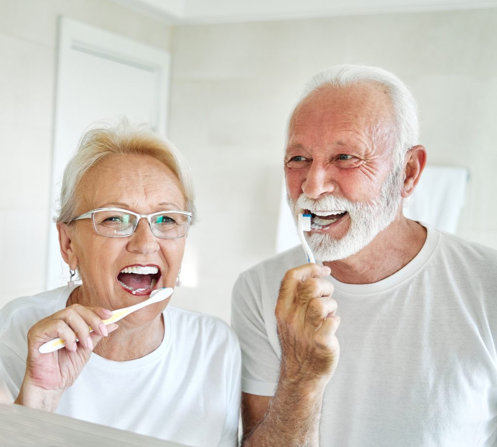 Snap-in Dentures, How to Clean Snap-in Dentures, Snap-in Dentures in Louisville